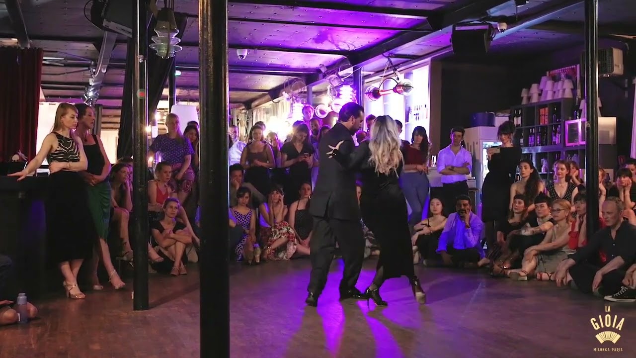 NOELIA HURTADO & FACUNDO DE LA CRUZ @ Milonga LA GIOIA Paris (2/4)