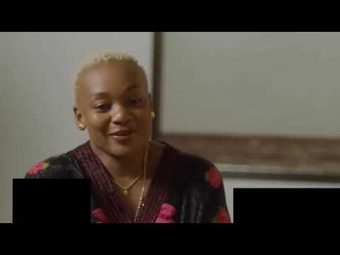 KAJALA AND PAULA BEHIND THE GRAM