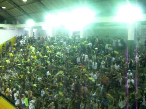 ECA e PUC-Camp cantam LOCO LOCO CHUPA MACKENZIE no JUCA 2011