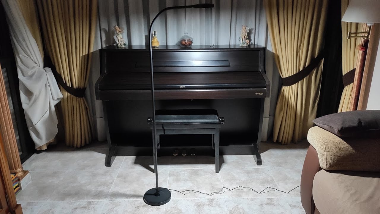 Review: Dodocool Lampara de Pie LED Luz Calidad/Fria Regulable Mando a Distancia