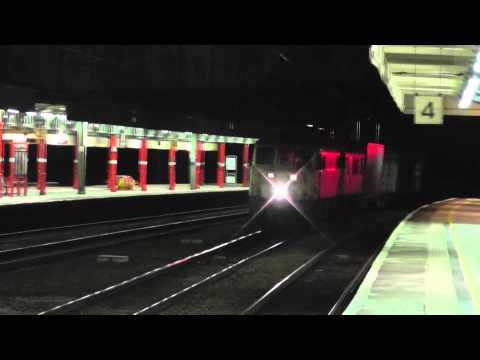 86607/90043 4m11 Coatbridge - Crewe liner 27th November 2012