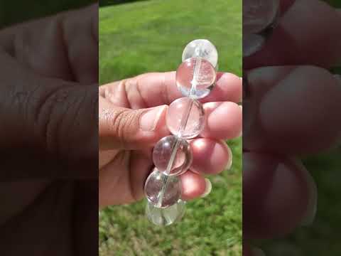 86 G Rare 17mm Clear Quartz Crystal Beads On Stretchy Cord Bracelet Natural Marks Knicks Scratches