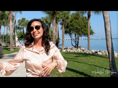 Why to buy real estate in Edgewater logo