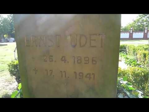 Soldatengrab: ERNST UDET
