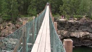 preview picture of video 'Kootenai River Swinging Bridge and Kootenai Falls, Montana'