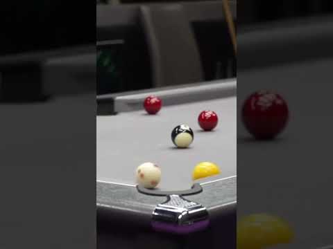 When Shaun Chipperfield had no issue with being snookered! 😲 #billiards