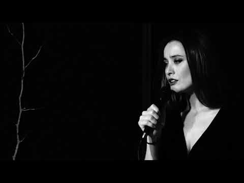 Elif Kaya - Degmen Benim Gamlı Yaslı Gonlume