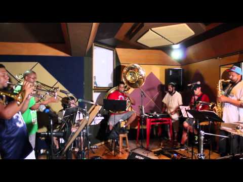 Ensaio da Brassil Melody Band - Medley Divas do Funk Melody