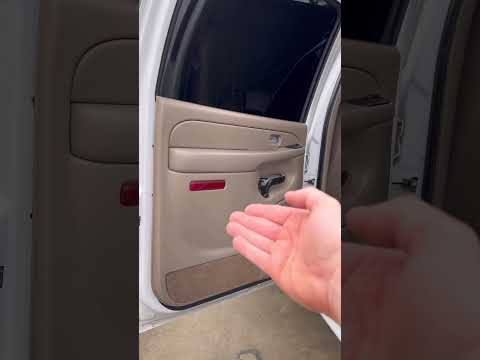 60 Second Fix GMC Sierra | Chevy Silverado Door Actuator Replacement #chevy #gmc #silverado #sierra