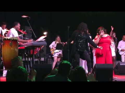 Evelyn "Champagne" King  - Linda Clifford - Martha Wash - Casino Puama - 04/30/2017