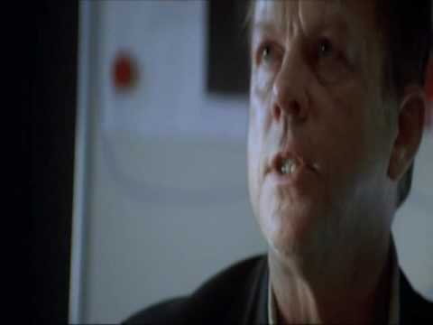 Wallander sätt dig för fan !