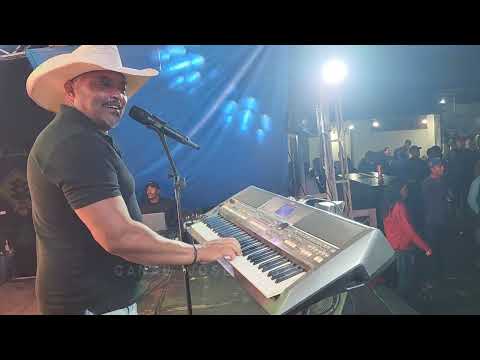 SHOW COMPLETO COM DINIZIO DOS TECLADOS