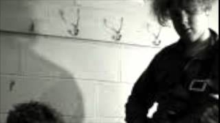 Cocteau Twins RARE Shallow Then Halo live at The Venue 1982