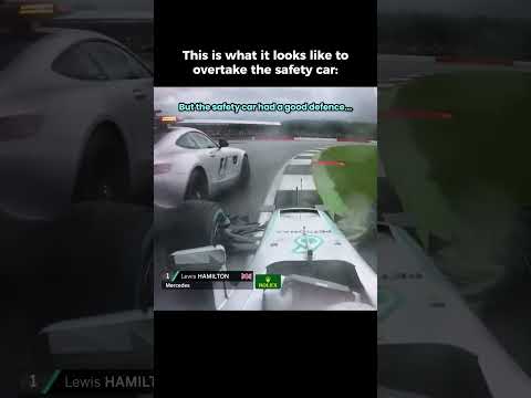Lewis Hamilton overtakes the safety car in Formula 1 ! #lewishamilton #f1 #racing
