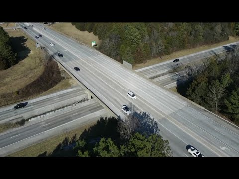 Crews pretreating interstates, major roads ahead of snow