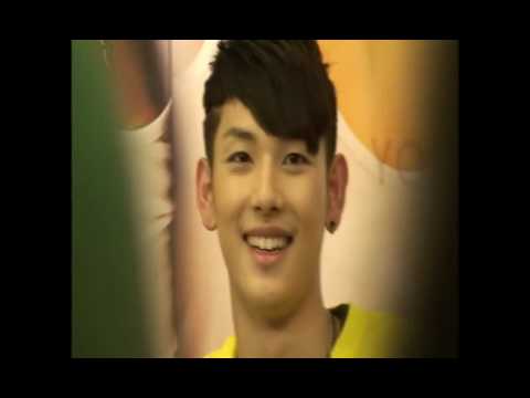 [Fancam] 100411 Jongno fansign Ze:A siwan