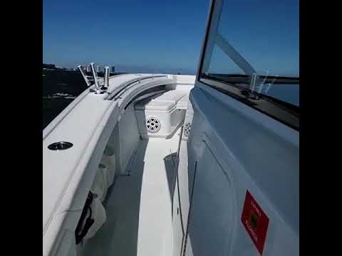 Yellowfin 42 Offshore video