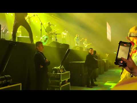 Red Rum Club - Vanilla ( live at Liverpool Arena gig April 5th 2024)