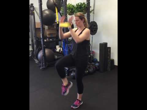 Step back lunge with overhead reach