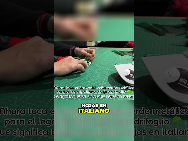 Vídeo relacionado con Heart Rock Bandera Original Logo Ninja Metálico, Tela, Multicolor, 110 x 75 x 0,1 cm