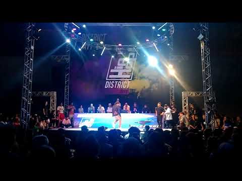 Semi Final Bboy Igor vs Bboy Tchantcho- HipHop District