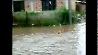 preview picture of video 'ixtaltepec inundacion en la 4ta seccion'