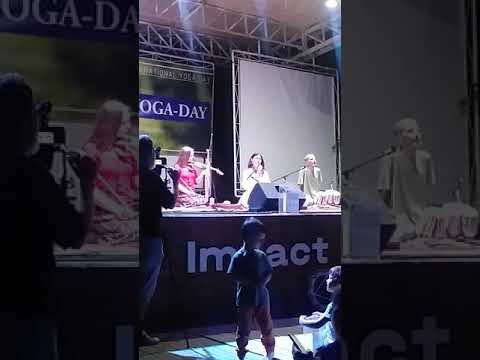 Gayatri mantra - Amrita Ananda (live)