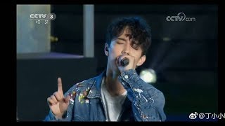 Dimash Kudaibergen performing &quot;The Crown&quot; &amp; &quot;Screaming&quot;--2018 World Cup in CCTV3 04 07 2018