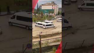 Osmaniye'de sel! Araçlar sele kapıldı #shortvideo #haber #osmaniye #se