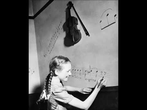 download lagu mp3 mp4 Julie Andrews Wealth, download lagu Julie Andrews Wealth gratis, unduh video klip Julie Andrews Wealth