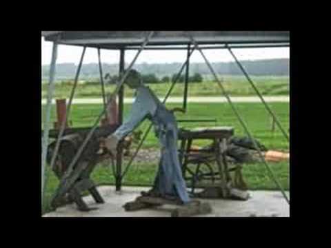 RAGBRAI: Wind-Powered Saw Man