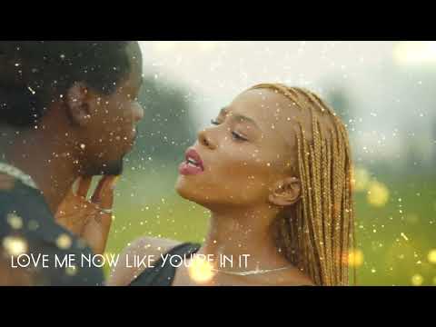 WHILE WE’RE YOUNG — LYRIC VIDEO (Visualizer loop) • Adiana Ross ft Chorus