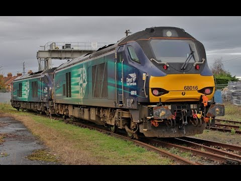 68017 and 68016 departs Bridgwater with 6M67 on 15th November 2017