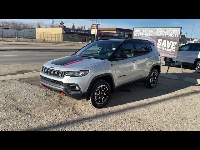 2025 Jeep Compass Trailhawk 2.0L I4 Turbo in Cars & Trucks in Lethbridge