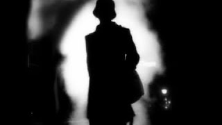 Captive -  Black Leather Glove