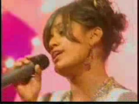 Unoosha Guraafulhu(Remix) Live