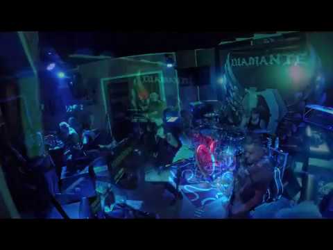 perfect strangers - DEEP PURPLE LIVE COVER by DIAMANTE