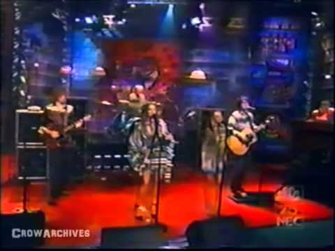 Sheryl Crow & Liz Phair - "Soak Up The Sun" (Live) + interview