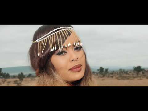 YULE DAME - AVRIL (Official Video)