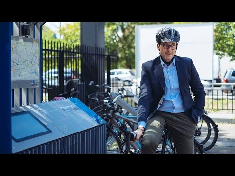 Cycling tour with Scheuer: Do cars have to leave the city?