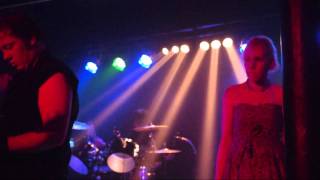Hollywood Doll - 'Sweet Dreams' - Live at Chinnerys, 13.08.10