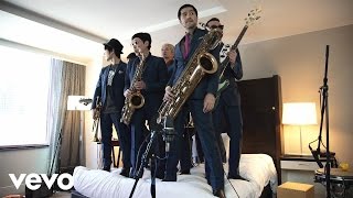TOKYO SKA PARADISE ORCHESTRA en "Room Service"