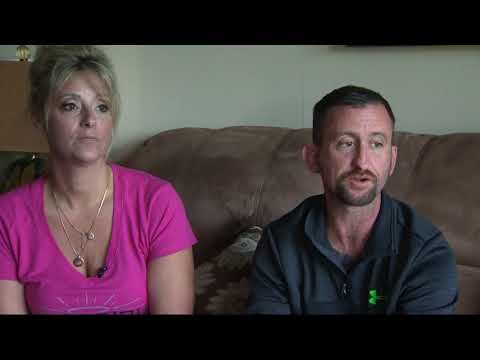 Local couple helps Vegas victims