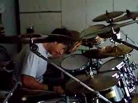 Riccardo Merlini (Mr. Pig) drum solo