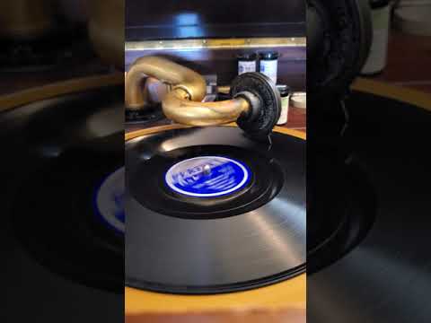 When The Golden Leaves Are Falling - Gene Autry and Jimmy Long  Perfect Records #7-08-53