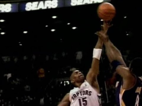 2000.12.17 - Vince Carter 31 Pts Highlights vs Los Angeles Lakers [Game Saving Block on Kobe Bryant]