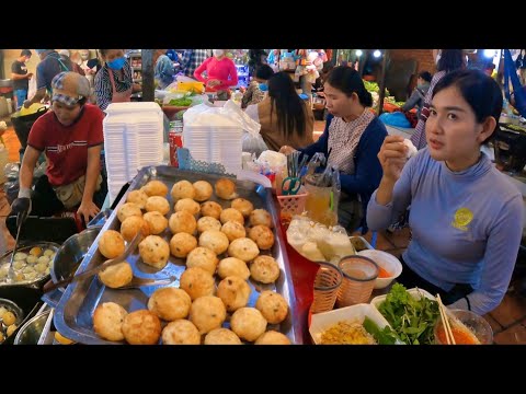 Cambodian Street Food at BOENG KENG KANG Market - Snacks and Fast Food in Phnom Penh, Cambodia