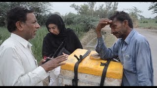 A Poor Pakistani Laborious Sells Kulfi for Rizq Ha