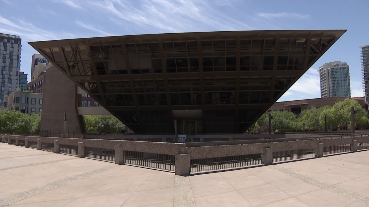 Former Tempe cop accuses city of misusing police data to track homeless, advocates