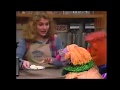 Sesame Street Aliens Learn About Breakfast
